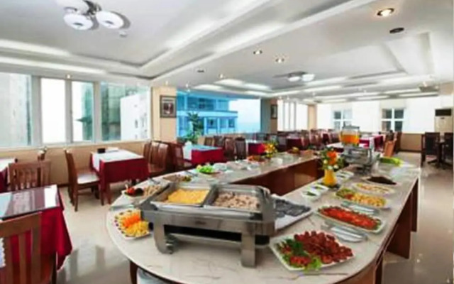 Beautiful Beach Hotel