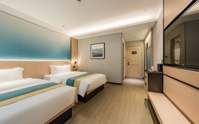 New Century Meitu Hotel (Ningbo Tianyi Square, Gulou Metro Station)