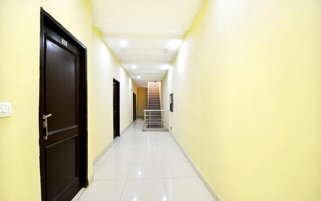 OYO 3004 hotel royal orbit