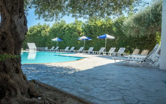 Triantafillas Suites