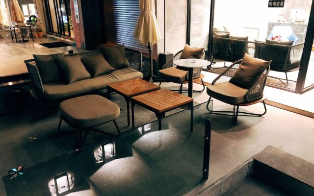 Kenting seawall Inn 112