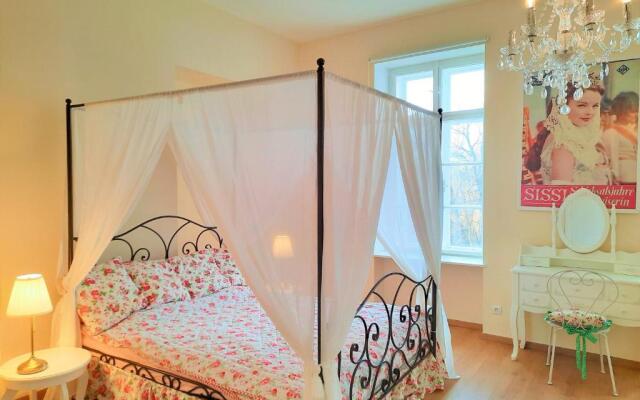 Sisi-Schloss Rudolfsvilla - Appartement Elisabeth