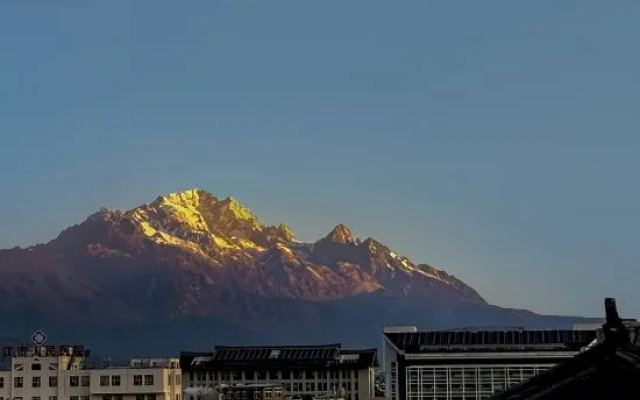 Yuxue Qingcheng Snowview Boutique Inn