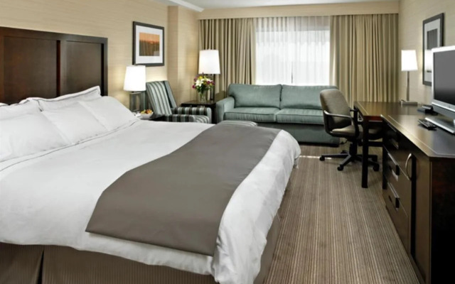 Delta Hotels by Marriott Saskatoon Downtown