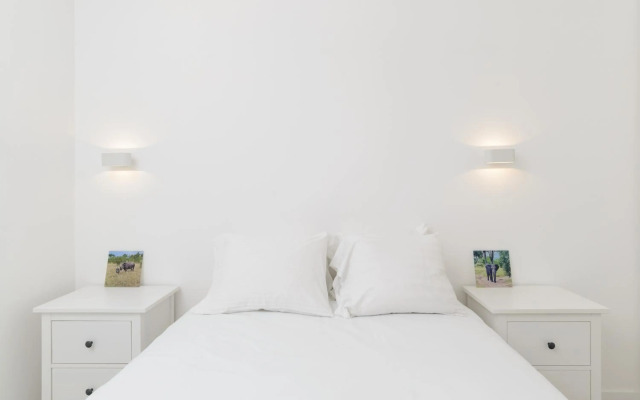 New 4BR Penthouse steps to the beach by HolyGuest