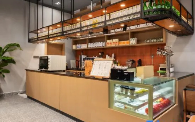 MiLe Dongfeng Artistic Inn. – Meal – Mile