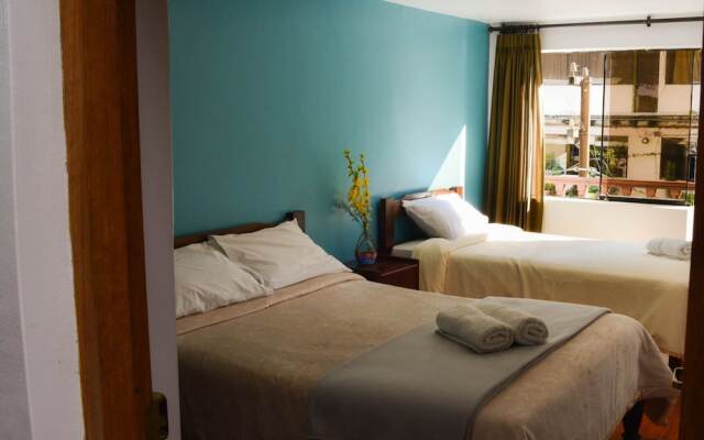 Stay Here Machupicchu