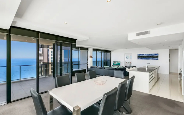 Circle on Cavill - Apartment Stay Private