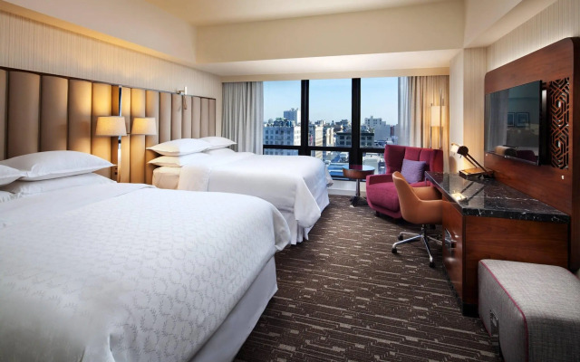 Sheraton Grand Los Angeles