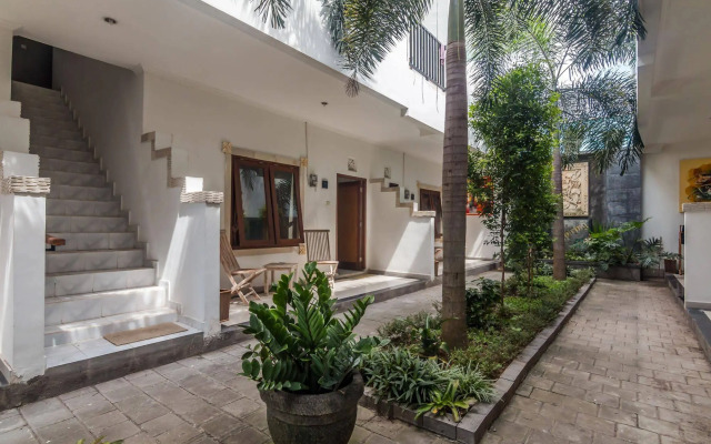 ZEN Rooms Soputan Raya