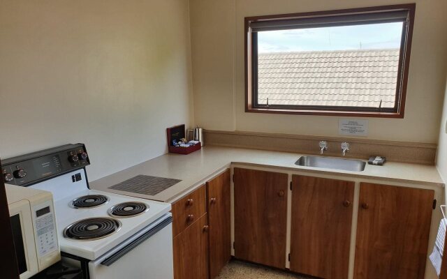 Carisbrook Motel