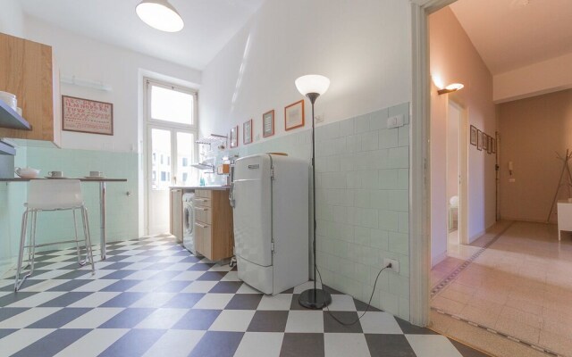 St. Peter's Cupola Apartment