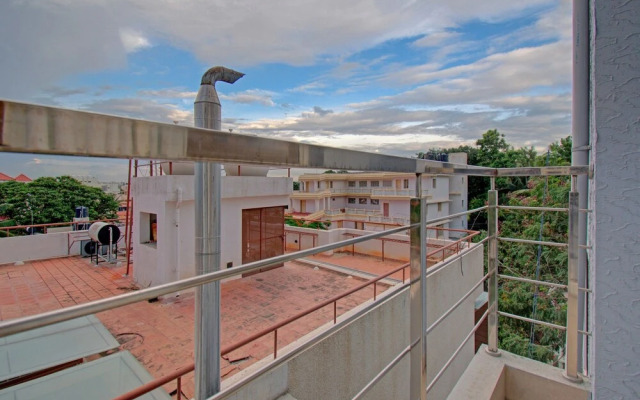 Capital O 44375 Hazel Suites