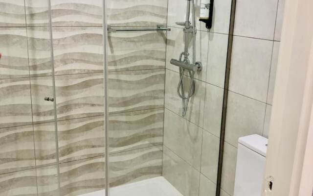 Youropo - Downtown 4A