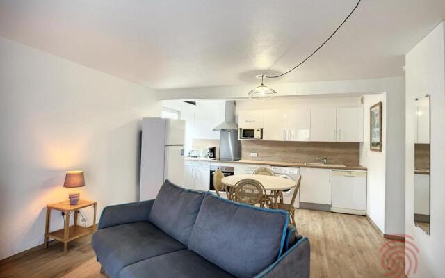 Appartement Lamalou-les-Bains, 1 pièce, 2 personnes - FR-1-451-56