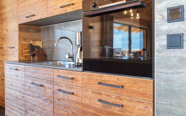 Magnificent Chalet in Niedernsill with Garden