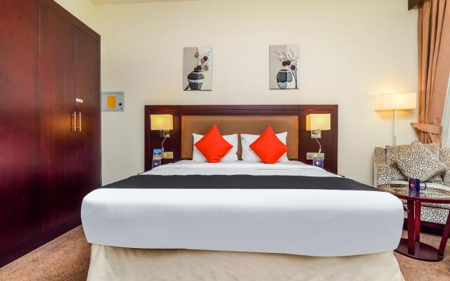 Landmark Summit Hotel