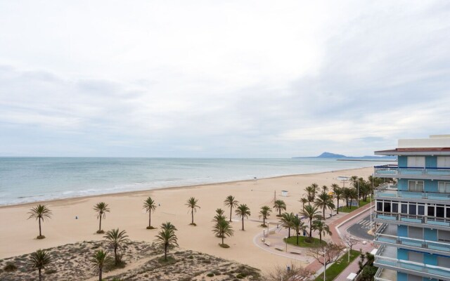 Dreamy Apartment in Gandia at Beach