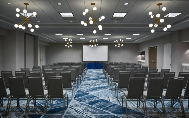 Delta Hotels by Marriott Norfolk Airport