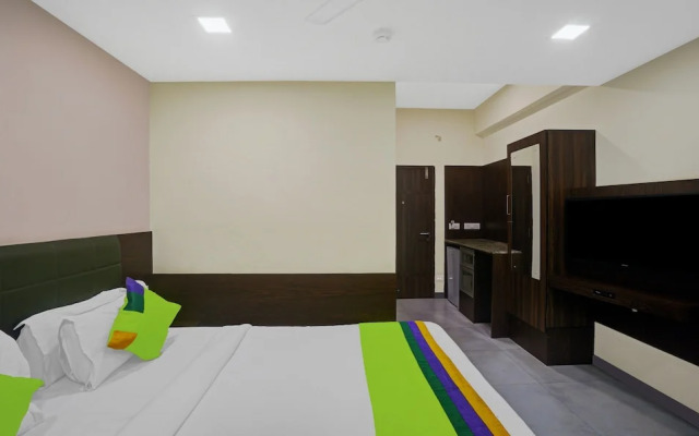 GreenOtel Room Surat