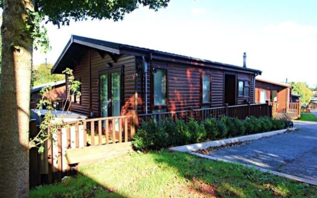 Brambles Holiday Lodges