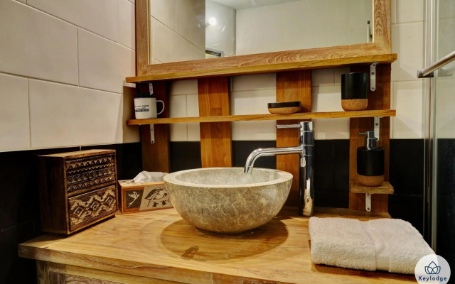 T2 - Ti Patio II - 4 étoiles - Centre-Ville de Saint-Pierre