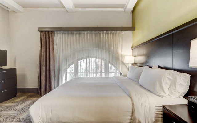 Staybridge Suites Baltimore - Inner Harbor by IHG