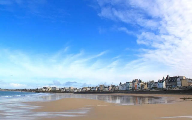 Saint Malo Rez de jardin le Sillon