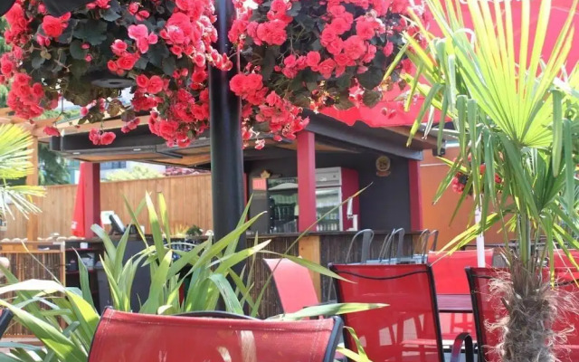 Traveller's Inn City Ctr And Conf Ctr