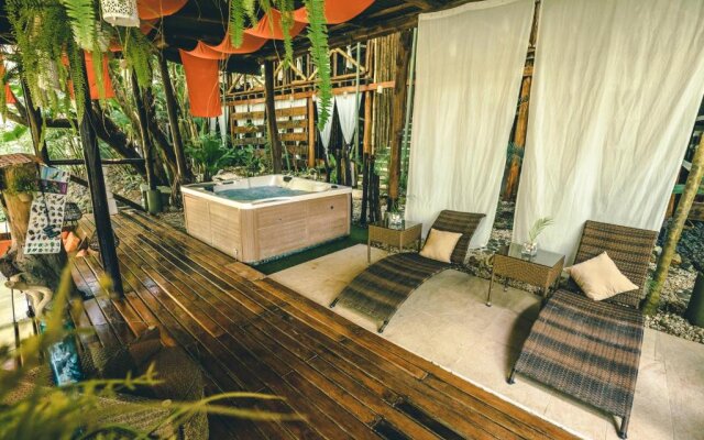 Canaima Chill House