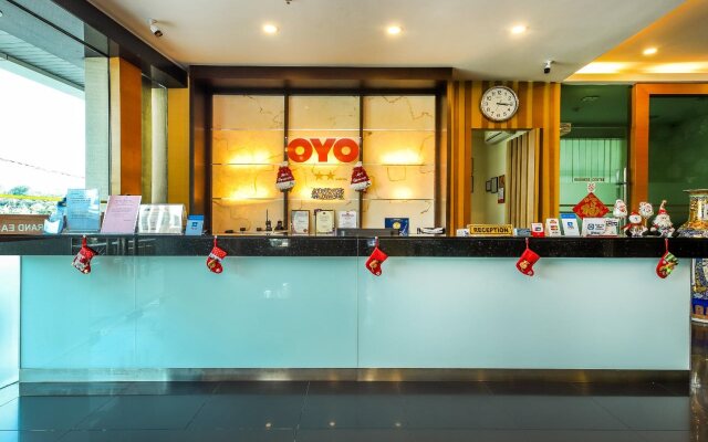 OYO 371 Grand Eastern Hotel