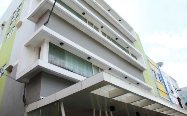 Airy Panakkukang Adhyaksa Baru 18 Makassar