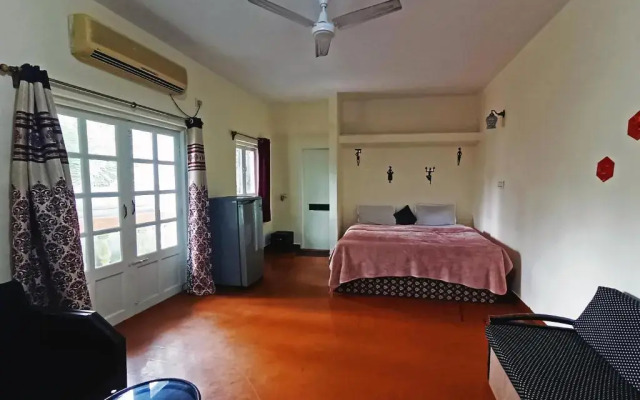 STAYMAKER 7th Heaven Holiday Resort