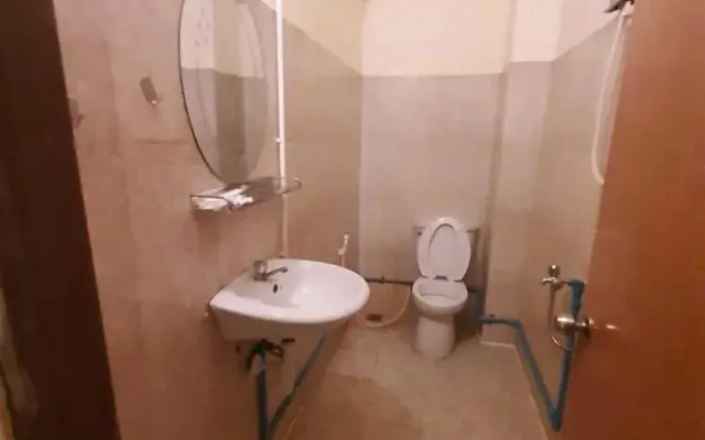 kings luxury hotel 1