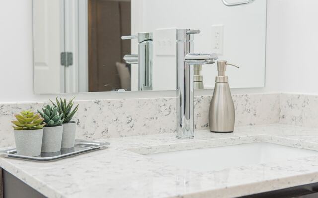 The Abbey Apartments By Barsala