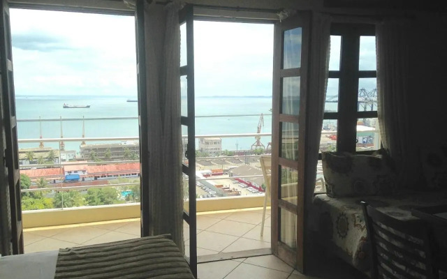 Solar do Carmo Suites & Apartments