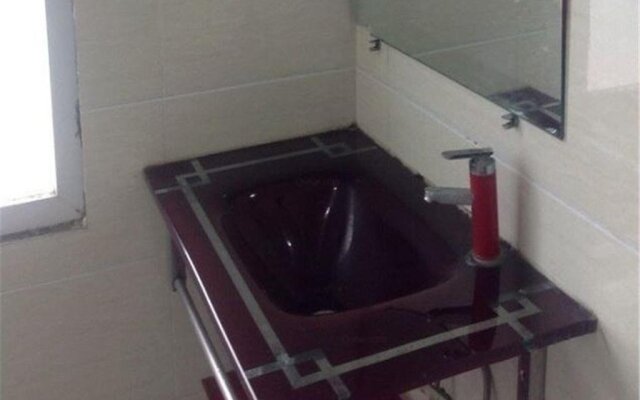 Suining Yaju Business Hotel