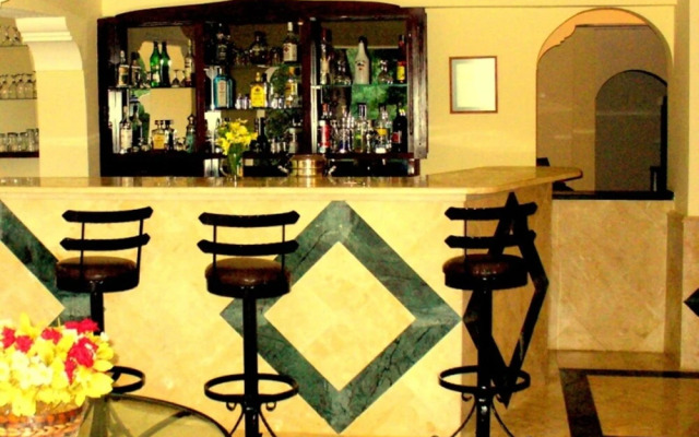 Paradise Garden Hotel