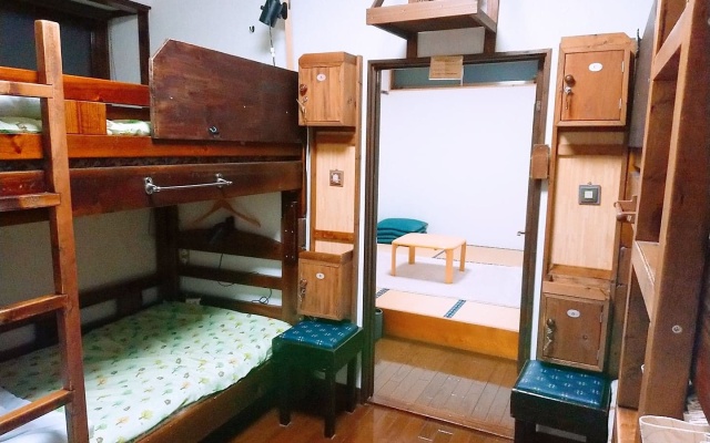 기숙사 내 침대 (남성용 기숙사) 사진 3