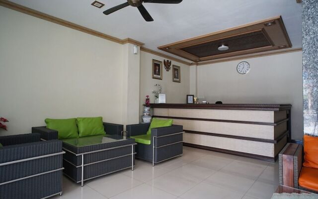 OYO 1647 Hotel Pavilliun 02