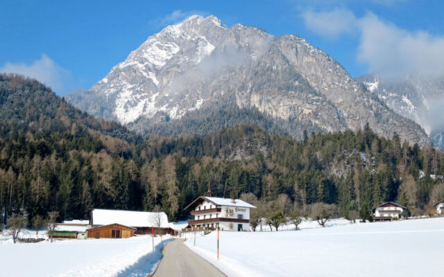 Ederhof (GBM150)