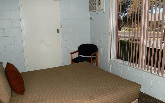 Meningie's Waterfront Motel