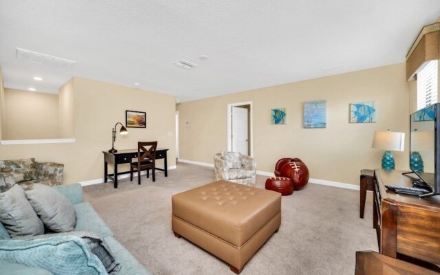 1471rolling 6 Bedroom Villa