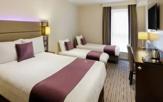 Premier Inn Bridgwater Gateway (m5, J24)