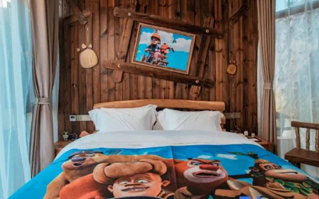 Mushroom outdoor luxury hotel