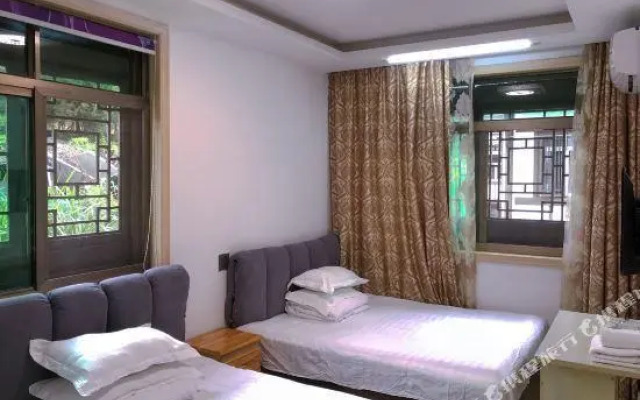 Mengyuan Guesthouse