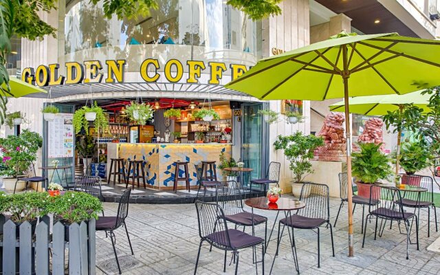 Golden Star Hotel