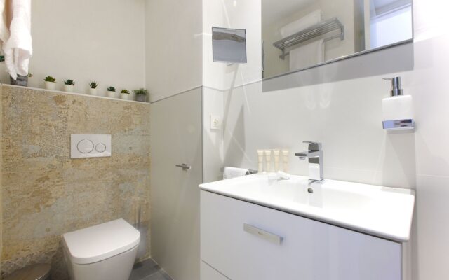 Minerva Suite I by Madflats Collection