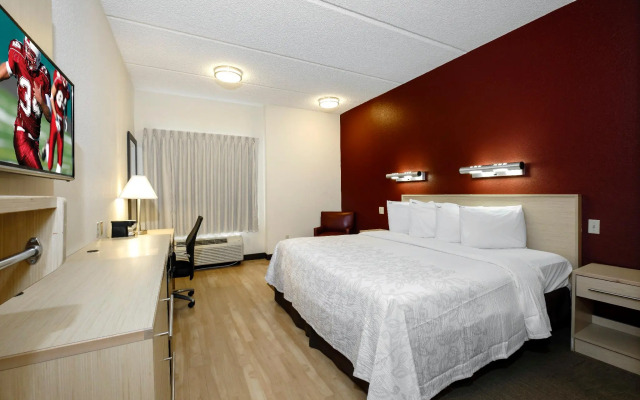 Red Roof Inn PLUS+ Gainesville