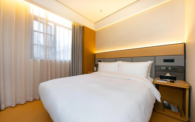 GreenTree Inn Shanghai Expo Site South Yanggao Road Subway Station Express Hotel – Guest Rooms – Shanghai
